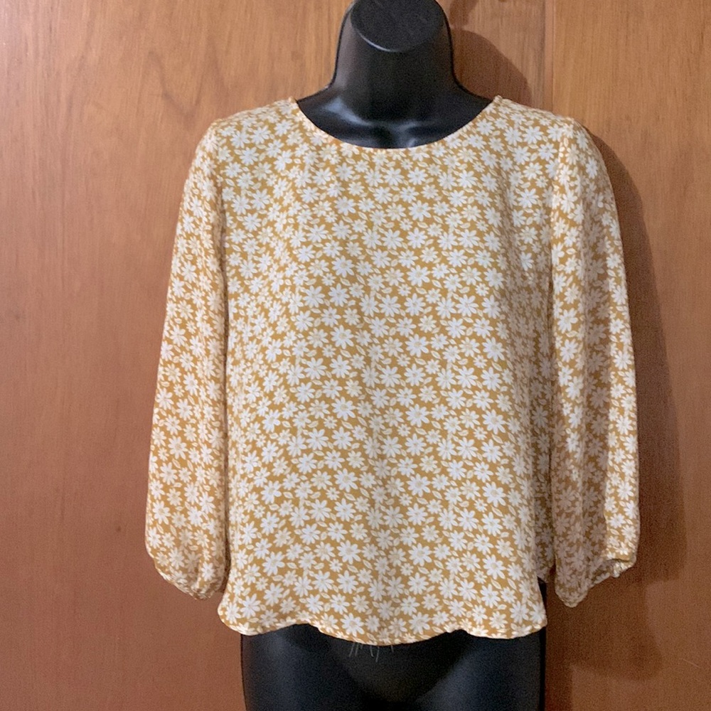 Women blouse from F21